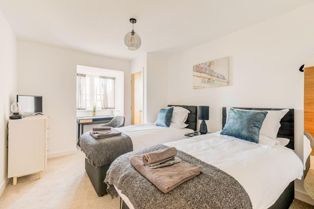 Cliff Heights-beach Front House Near * Brighton