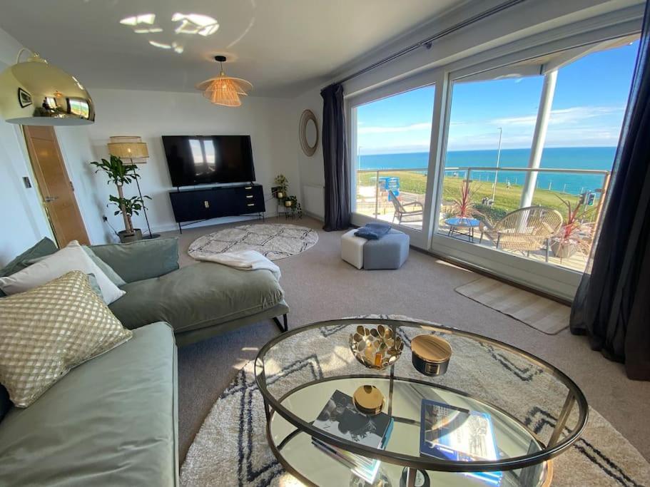 Cliff Heights-beach Front House Near Brighton
