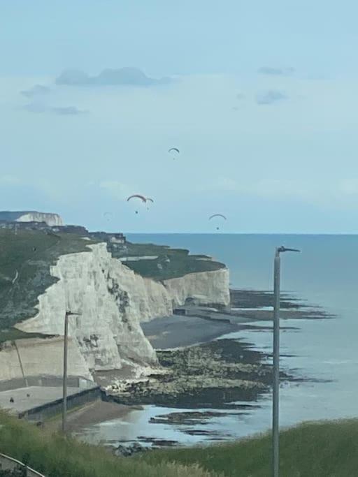 Cliff Heights-beach Front House Near * Brighton