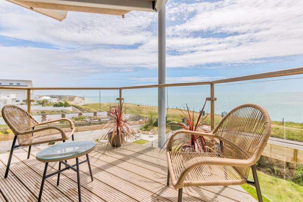 Cliff Heights-beach Front House Near